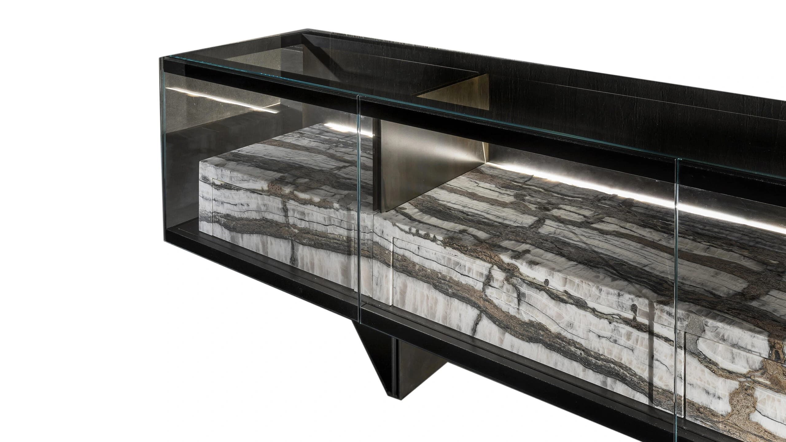 Henge Teke Sideboard